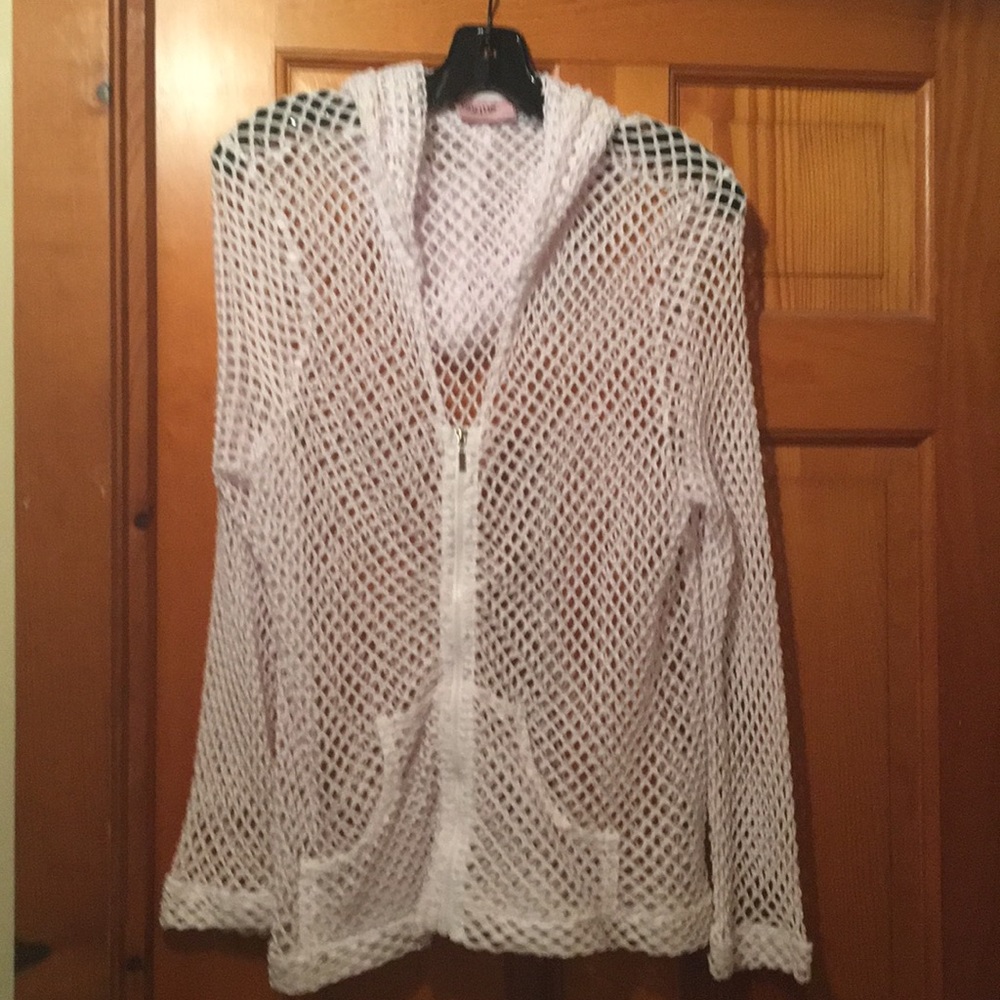 Zip up shirt